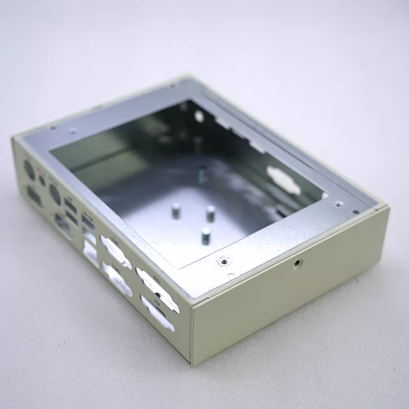 الصفائح المعدنية لخزانة الخادم